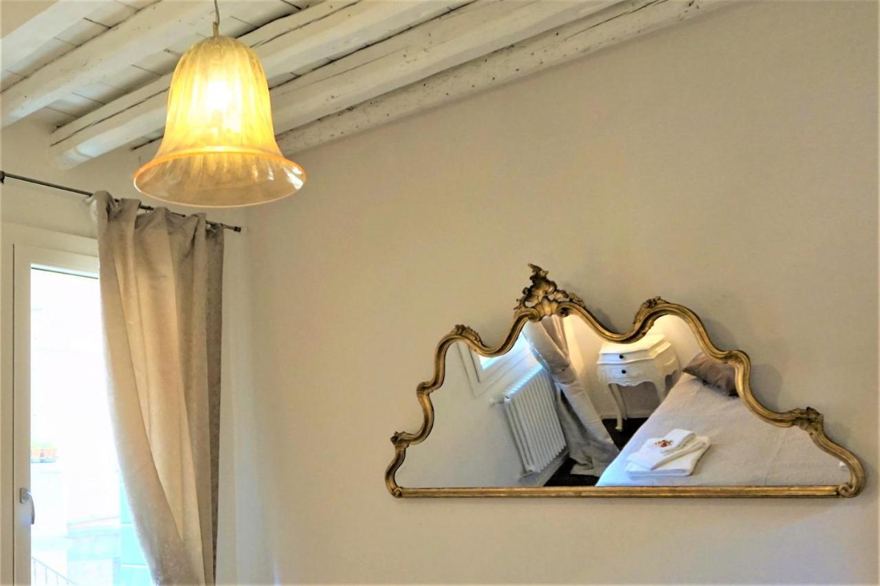 SARA S LUXURY HOME five minutes from Piazza San Marco Veneza Exterior foto